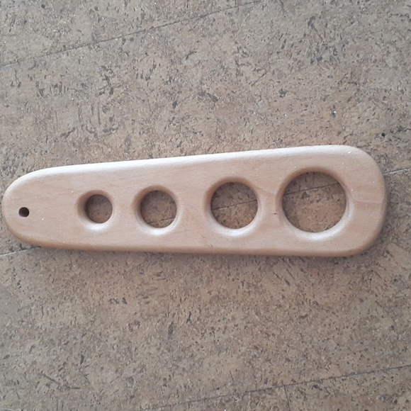 Handmade solid wood spaghetti measurer. - Picture 2 of 3